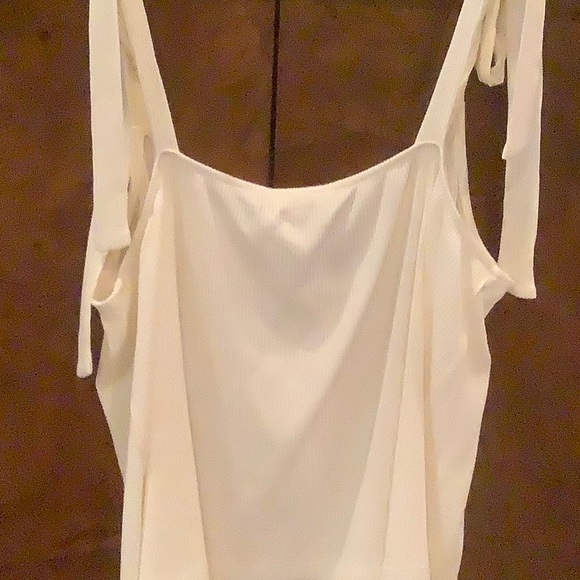 Top - Picture 4 of 5